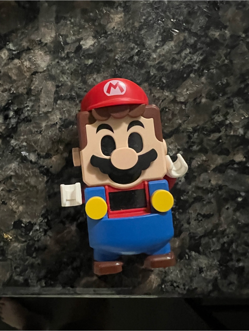 Mario interactive figure - Picture 1 of 3